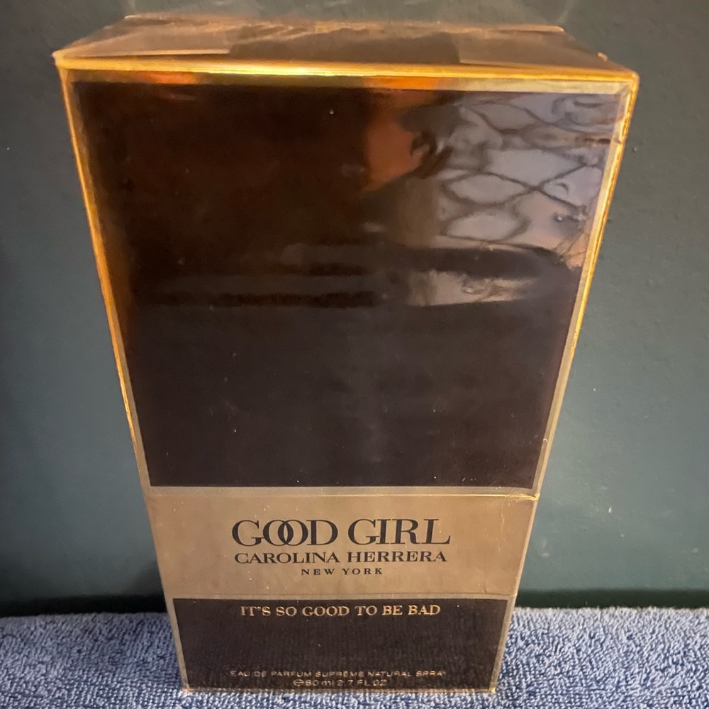 Brand new Carolina Herrera Good girl 2.7 oz Eau de parfum